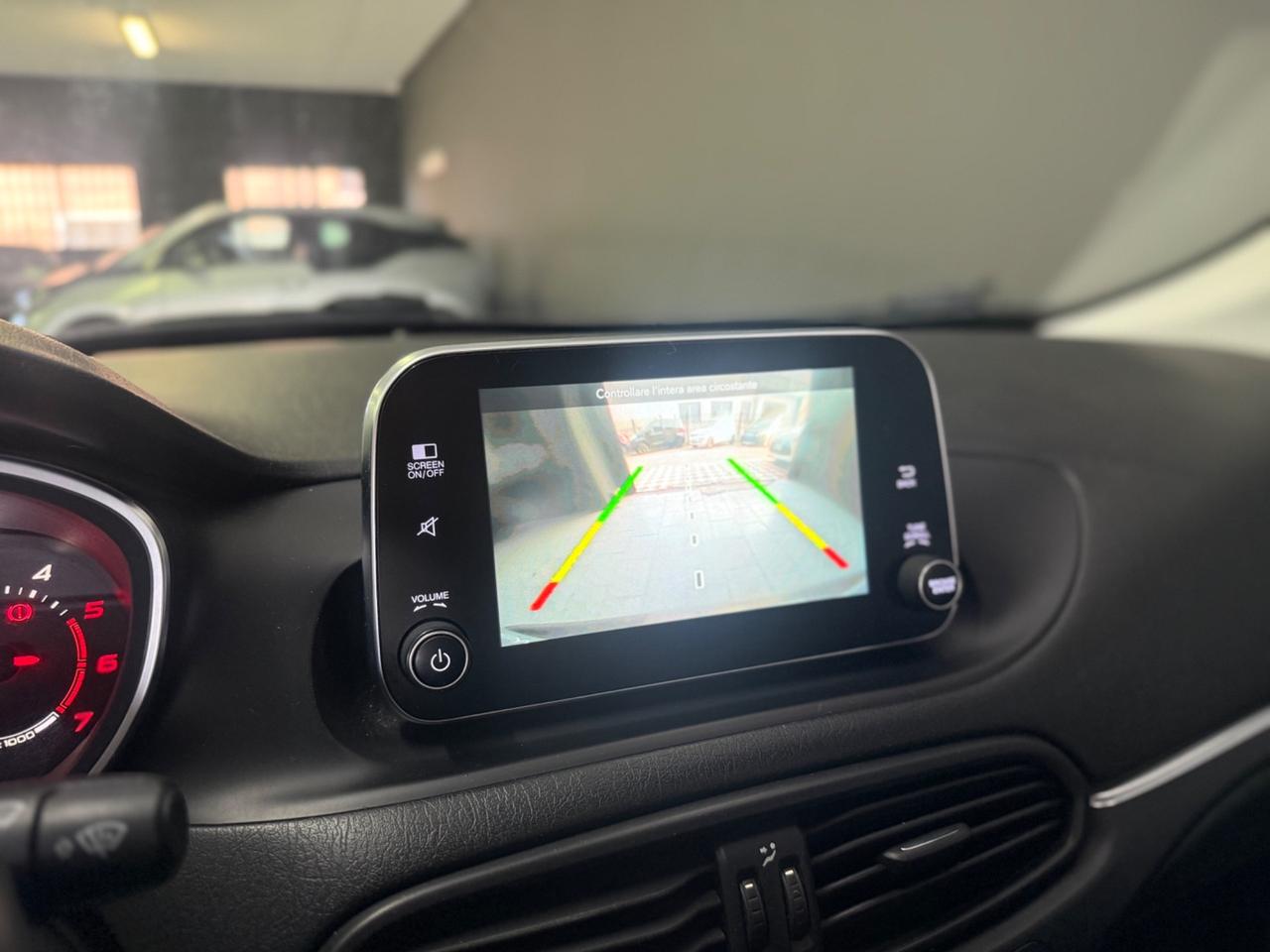 Fiat Tipo 1.6 Mjt S&S 5 porte Design