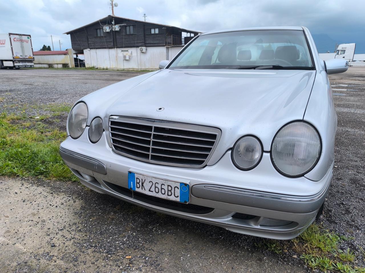 Mercedes-benz E 270 E 270 CDI cat Elegance