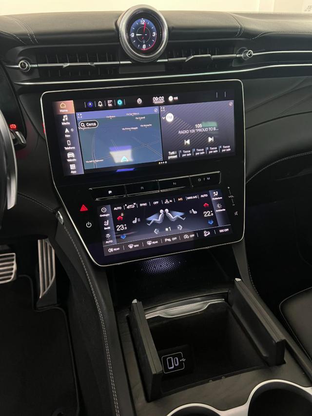 MASERATI Grecale MHEV 330 CV AWD Modena Tetto apribile-Iva Esposta