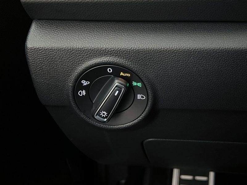 Volkswagen T-Roc T-Roc 2.0 TDI SCR 150 CV DSG 4MOTION R-Line