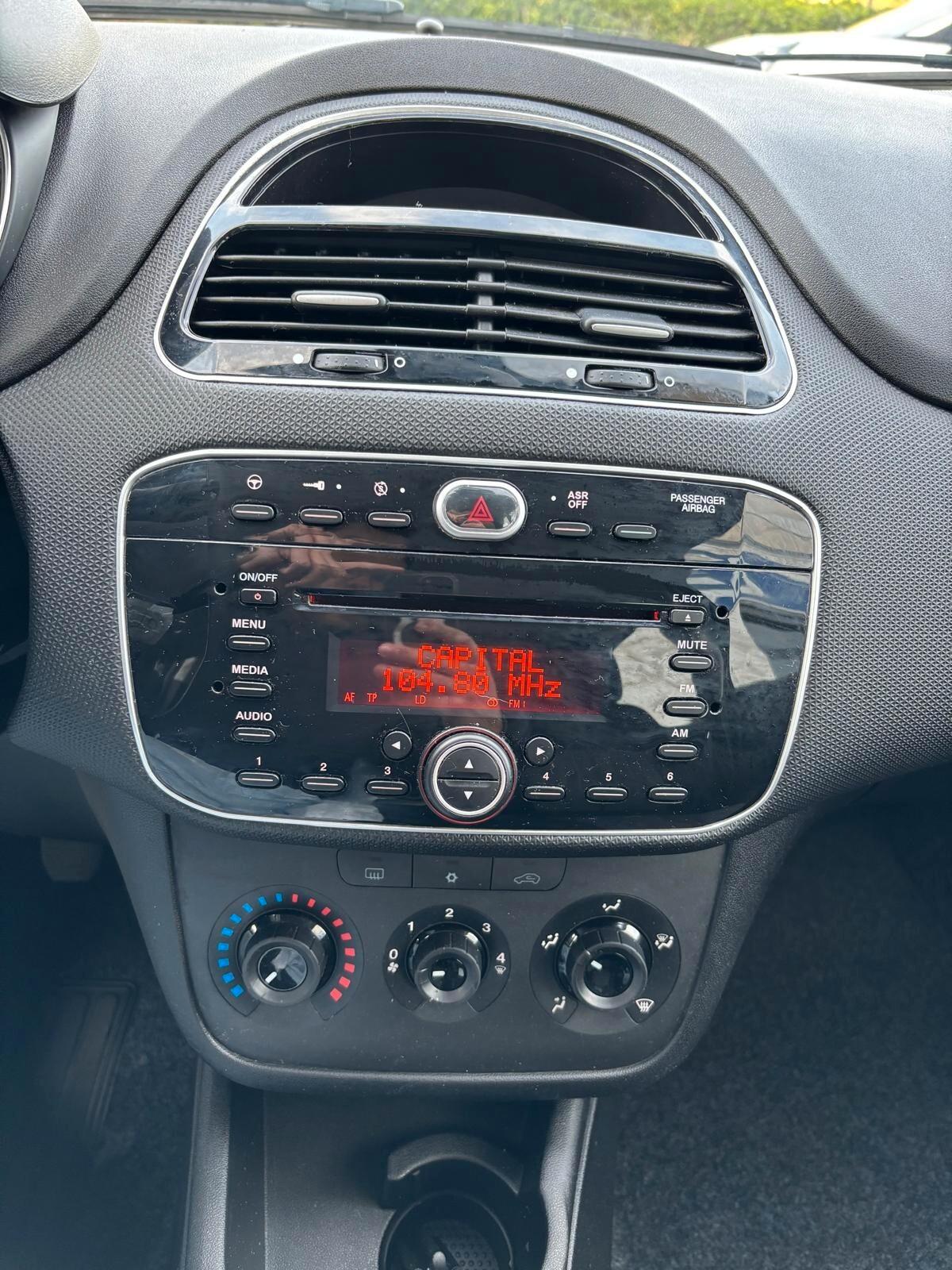 Fiat Punto 1.3 MJT II S&S 95 CV 5 porte Street