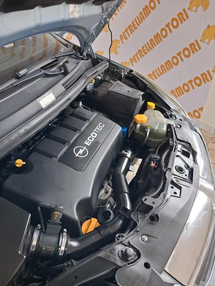 Opel Corsa 1.3 CDTI 75CV 5 porte Enjoy Pari al nuovo