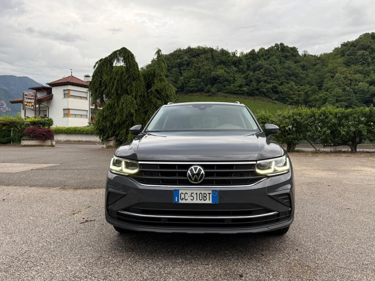 Volkswagen Tiguan 2.0 TDI SCR DSG Sport BlueMotion Technology