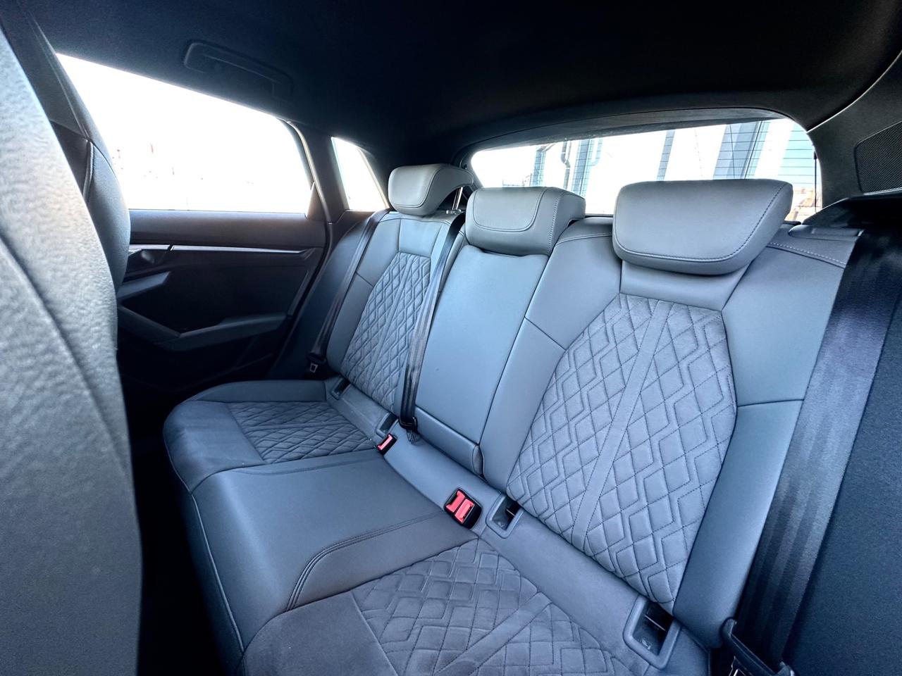 Audi A3 SPORTBACK 40 TDI quattro S tronic line edition *NO VINCOLI*