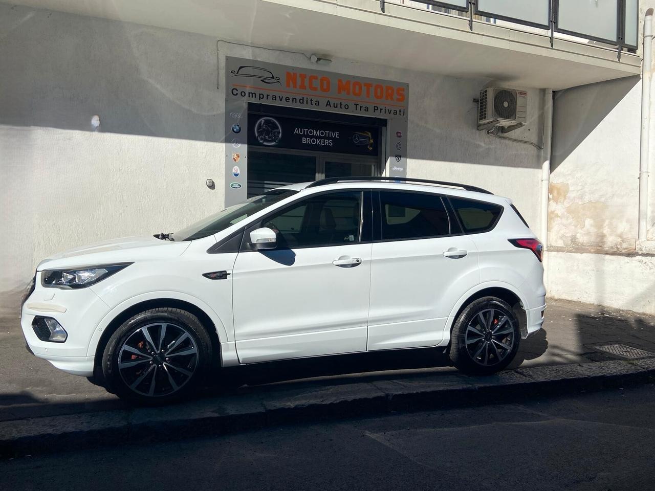 Ford Kuga 2.0 TDCI 120 CV S&S 2WD ST-Line