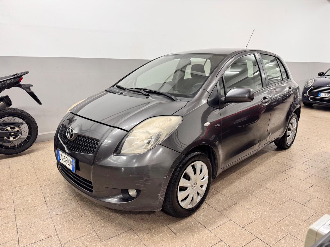Toyota Yaris 1.4 D-4D 90 Cv 5 Porte Navi - 2007