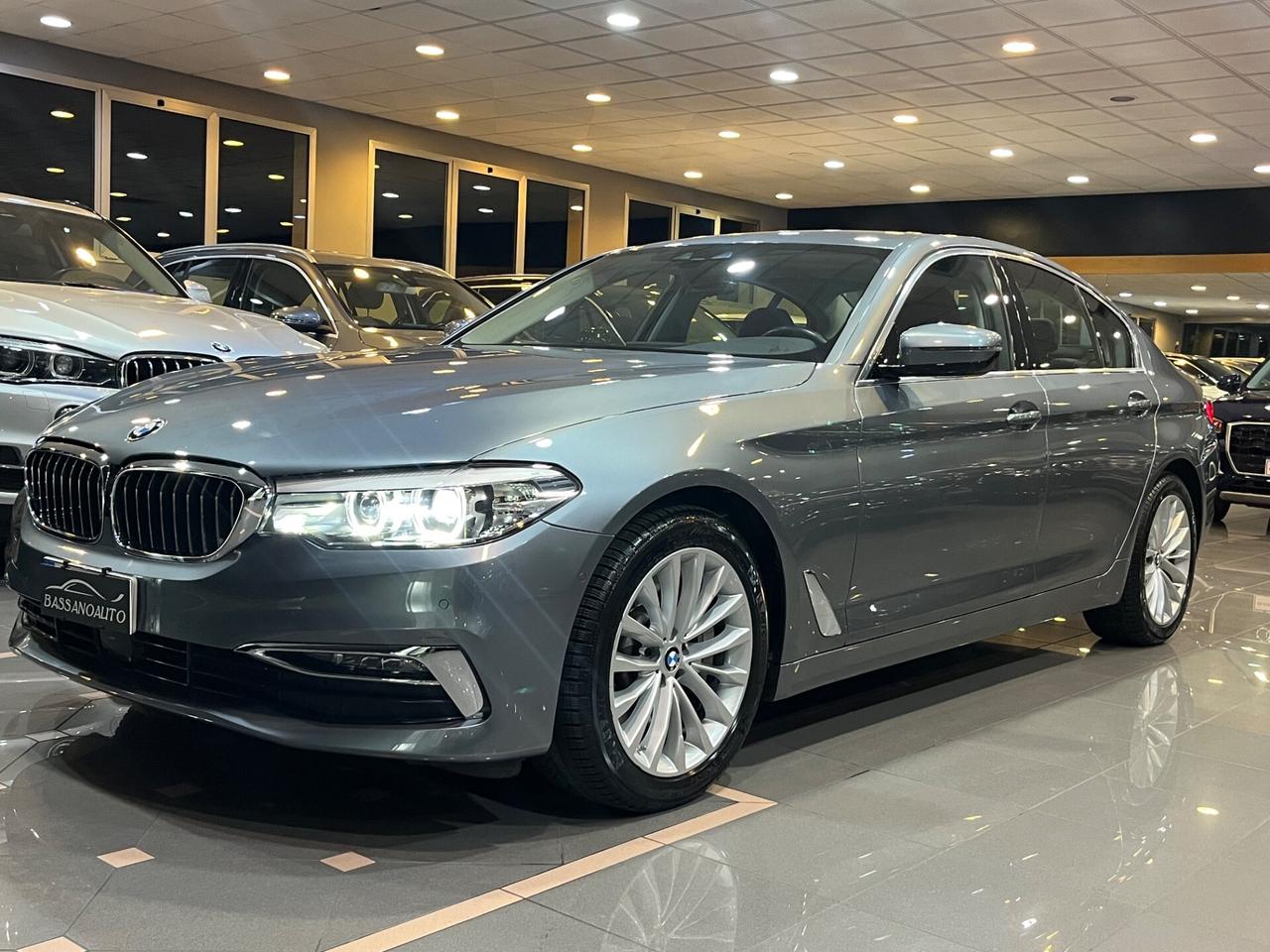 Bmw 530 530d xdrive Luxury 265cv auto 65.000KM!!