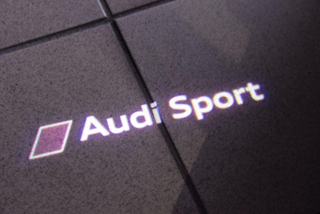 Audi RS4 Avant Dynamic Plus Pack (Carbo/DRC/SportDiff..)