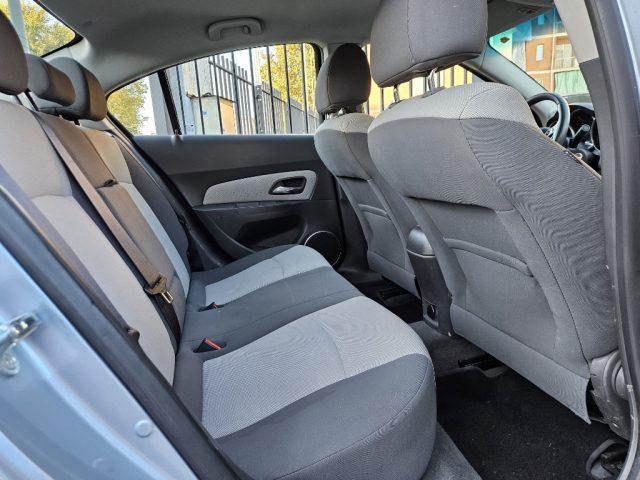 CHEVROLET Cruze 1.6 4 porte GPL