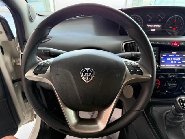 LANCIA Ypsilon 1.0 FireFly 5 porte S&S Hybrid Ecochic Gold