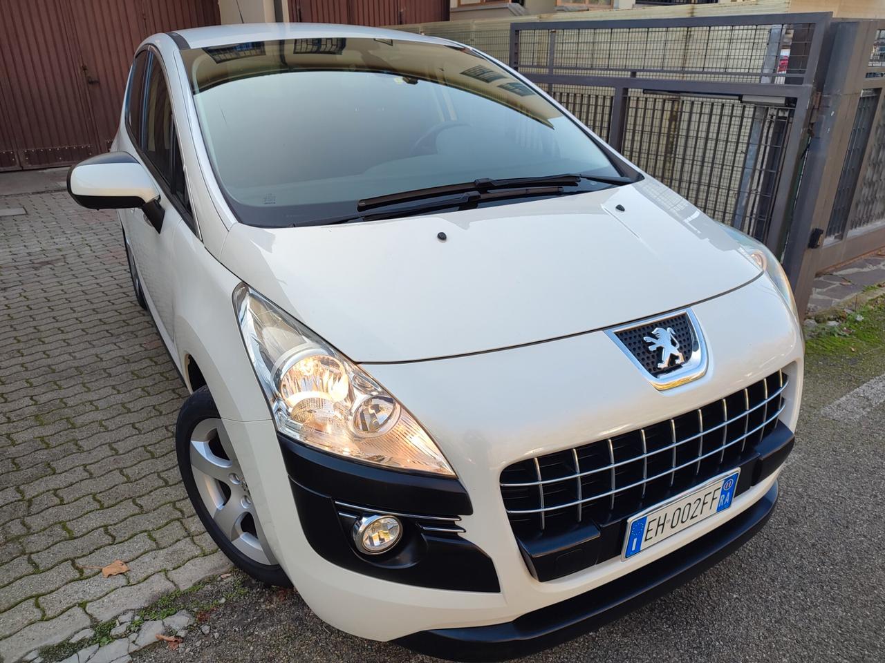 PEUGEOT 3008 DEL 2011 DIESEL 2.0 110KW 150CAVALLI