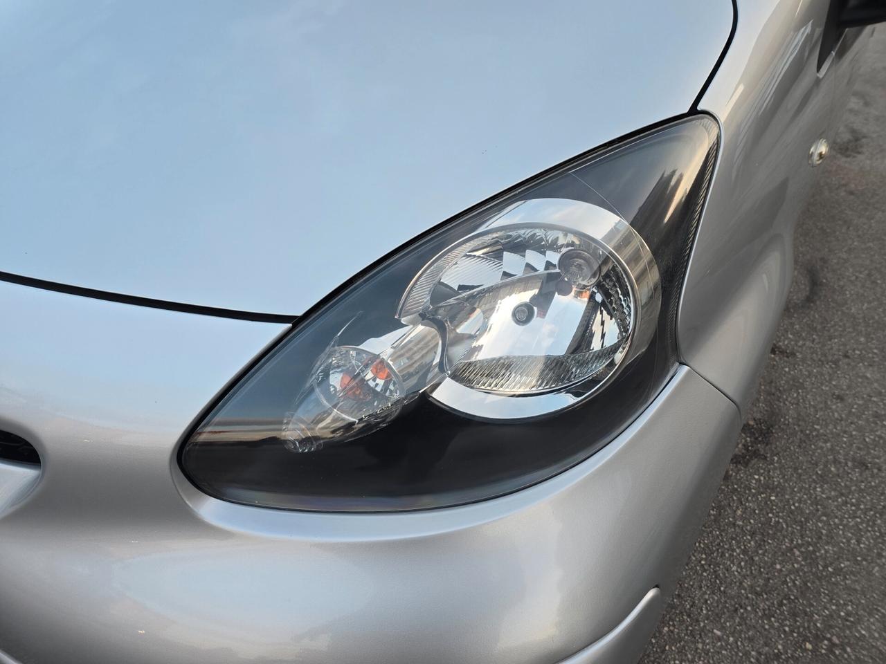 Toyota Aygo 1.0 12V VVT-i 5 porte Sol Connect MMT