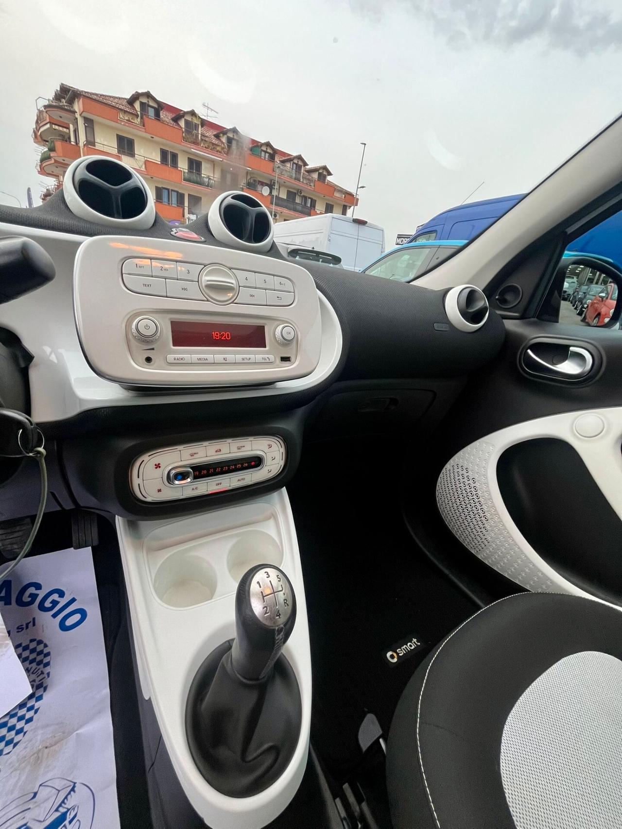 Smart ForFour 70 1.0 Passion
