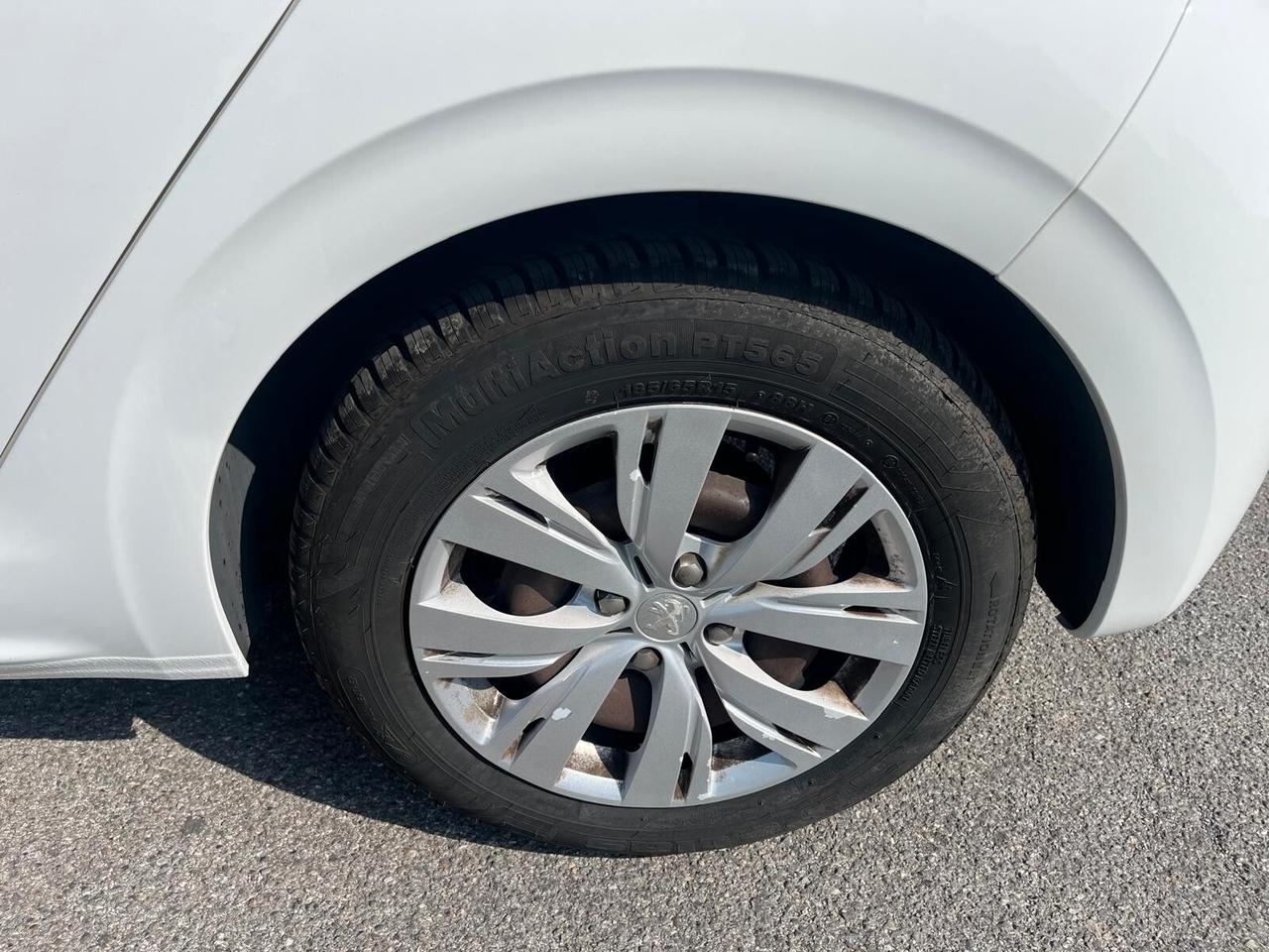 Peugeot 208 1.2 VTi 82 CV 5 porte Active