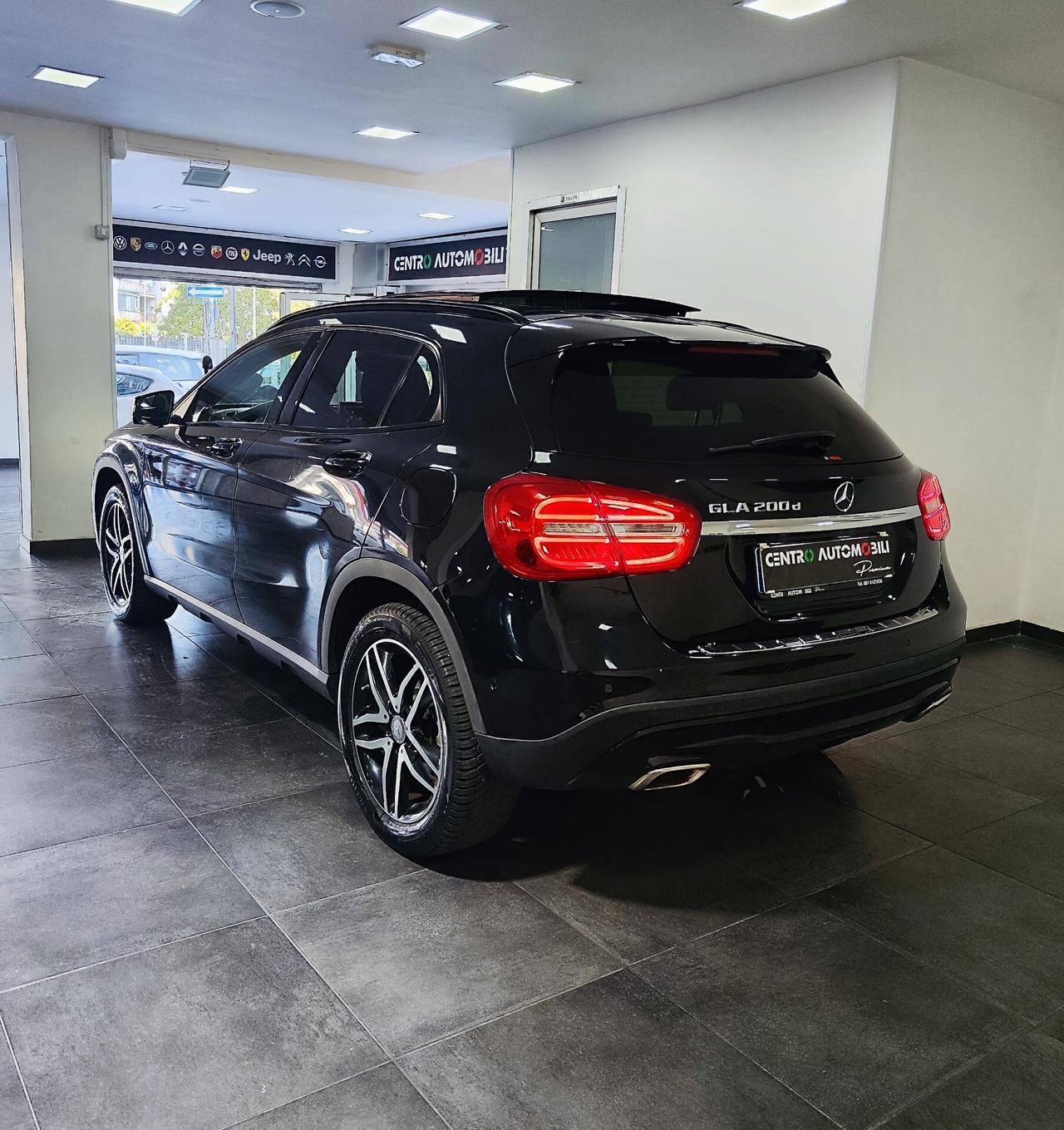 Mercedes GLA 200 d 135 cv Automatic Sport TETTO