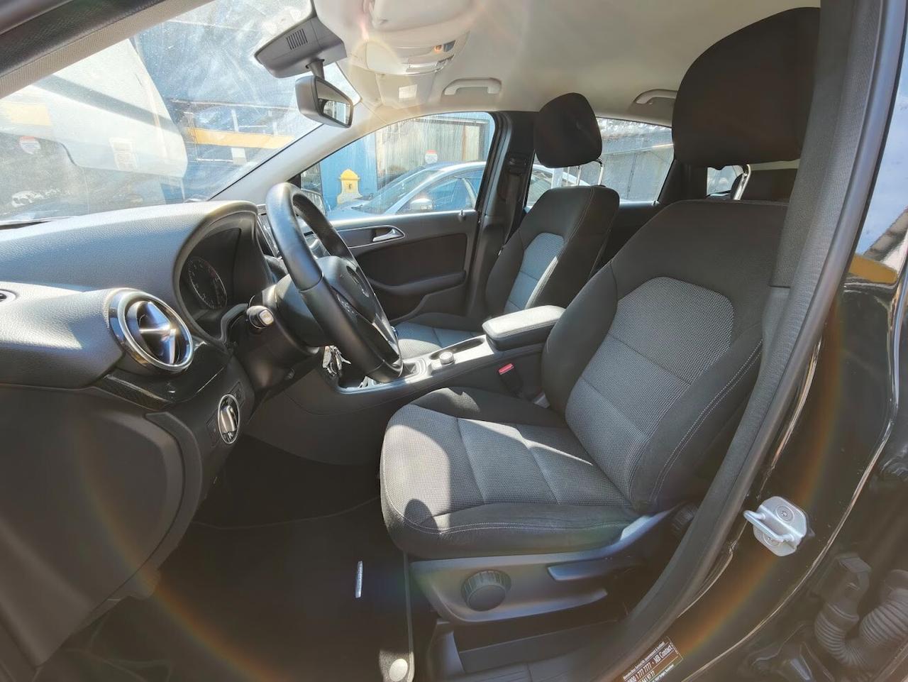 Mercedes-benz B 180 BENZINA SOLO 120MILA KM PREZZO SOTTO COSTO!!!!!