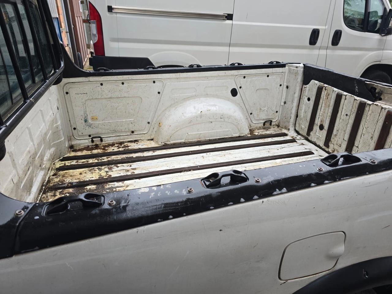 Fiat Strada 1.7diesel Pick-up rate da 120,00 mese