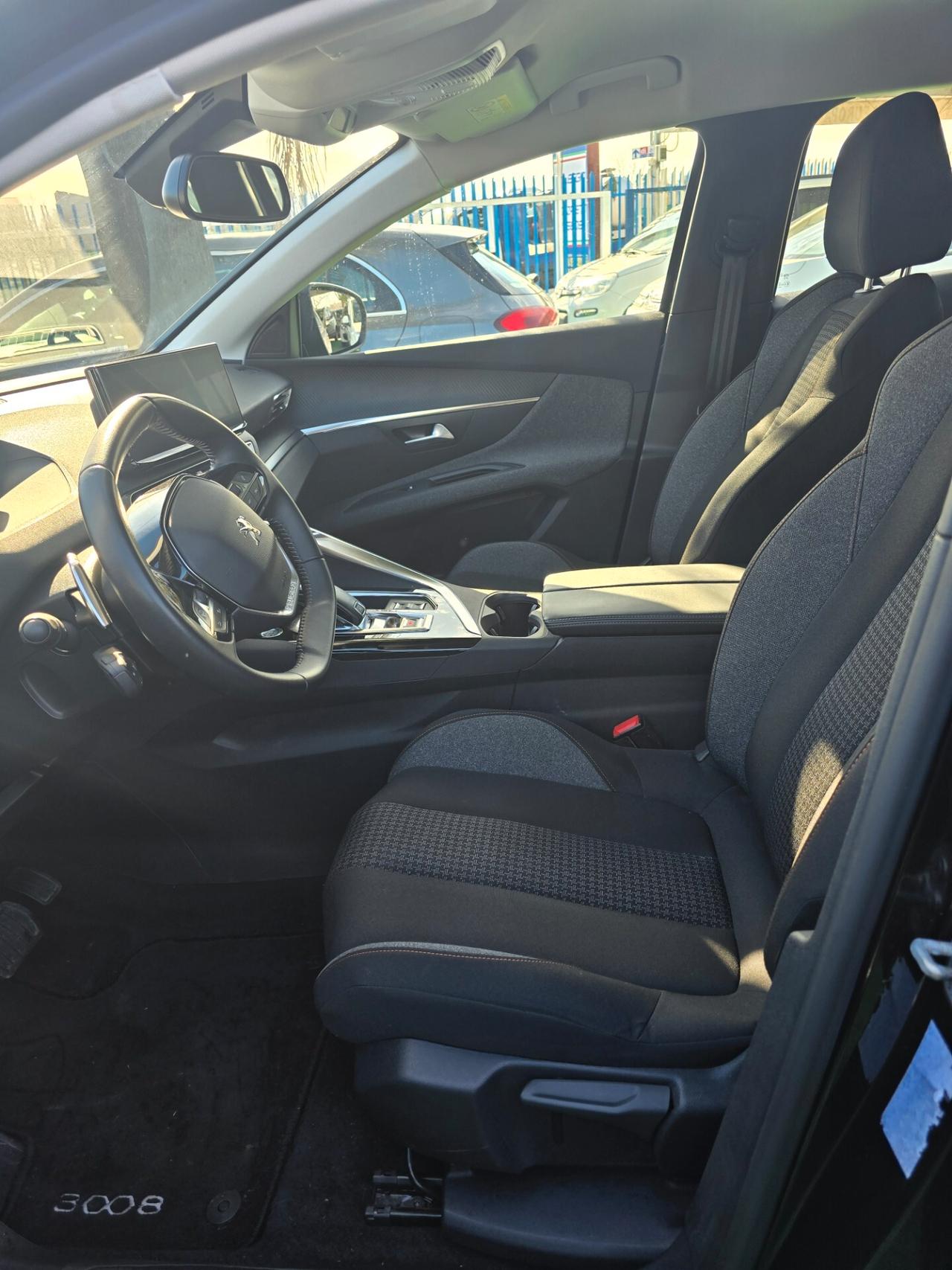 Peugeot 3008 BlueHDi 130 S&S EAT8 Business2020