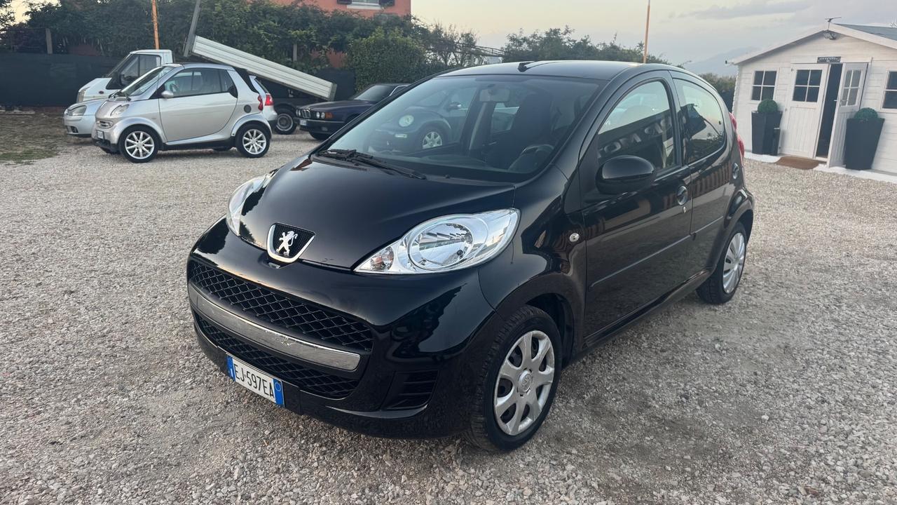 Peugeot 107 1.0 68CV 3p. Allure 2Tronic