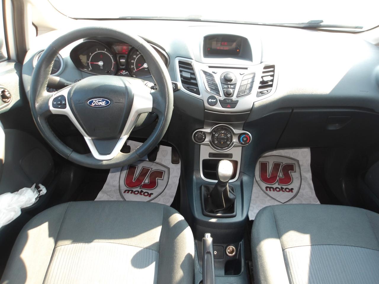 FORD FIESTA 1.2 BENZ-2011-GARANZIA FULL