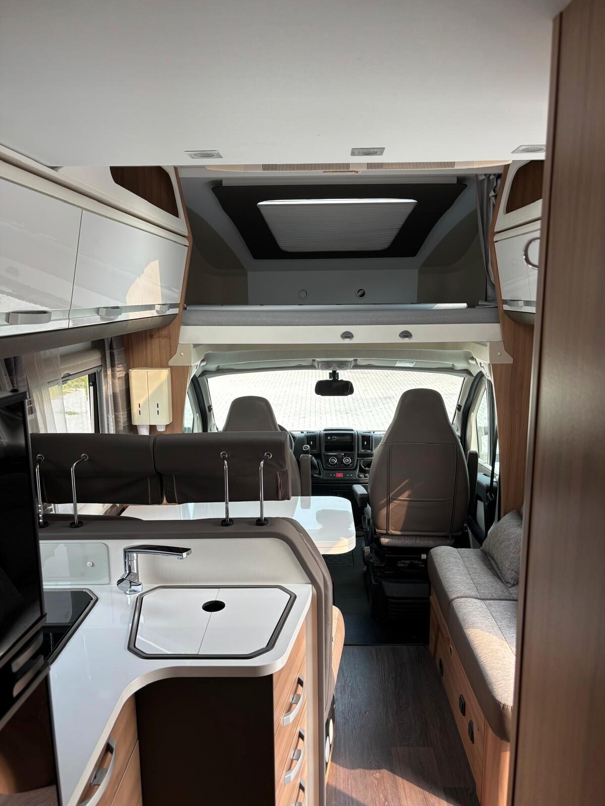 Adria CORAL XL 670 SP PLUS camper