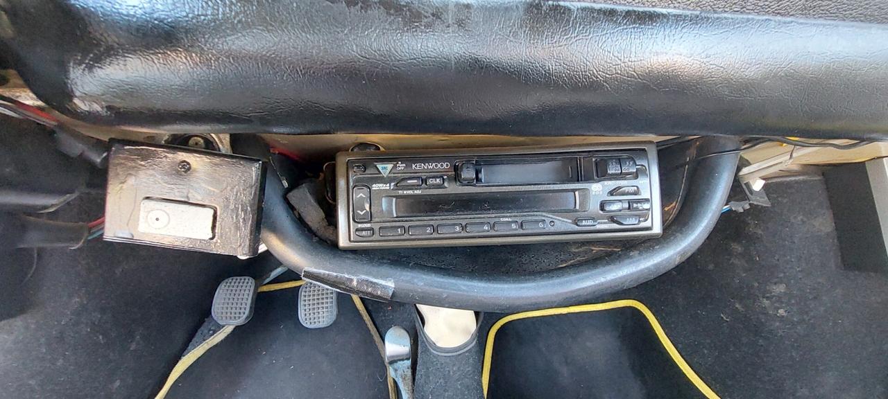 FIAT 500 TUTTA ORIGINALE CON PARECCHIE MODIFICHE TETTO APRIBILE MOTORE COME NUOVO