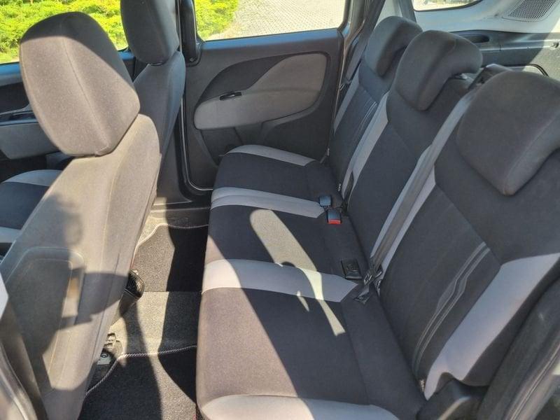 FIAT Doblò 1.6 MJT 95CV LOUNGE