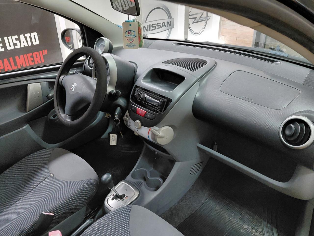 Peugeot 107 1.0 68CV 5p. Cambio automatico