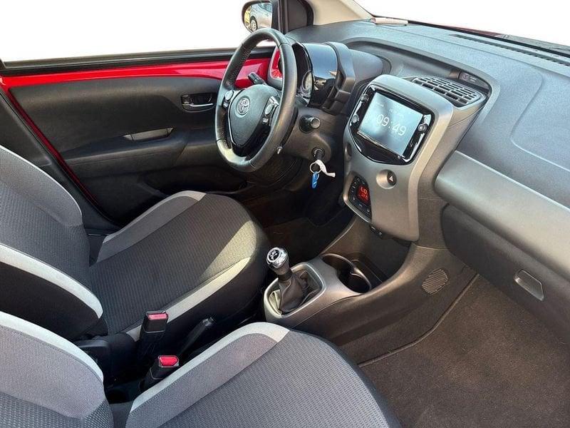 Toyota Aygo Aygo 5p 1.0 x-fun 72cv