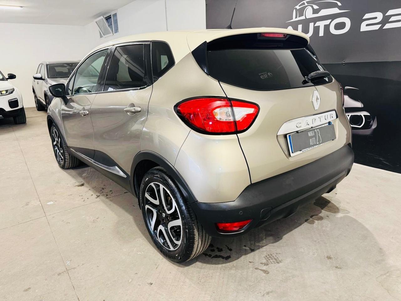Renault CAPTUR *1.5 DCI*AUTOMATICA*90 CV 5 porte Intens*NEOPATENTATI*