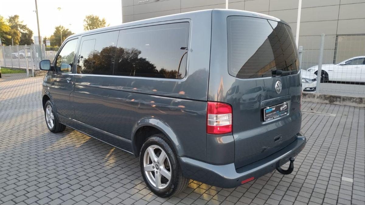 VOLKSWAGEN - Caravelle 2.5 TDI 9 POSTI 174 CV FULL