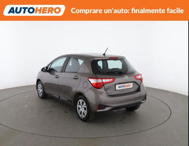 TOYOTA Yaris 1.5 5 porte Active