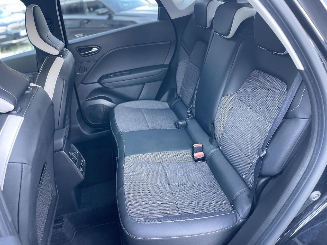 Renault Captur 1.6 E-Tech full hybrid E-Tech Engineered 145cv auto