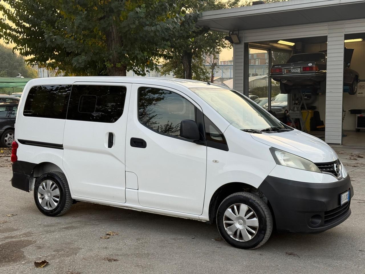 Nissan NV200 1.5 dCi 86CV Combi Efficient 5 posti