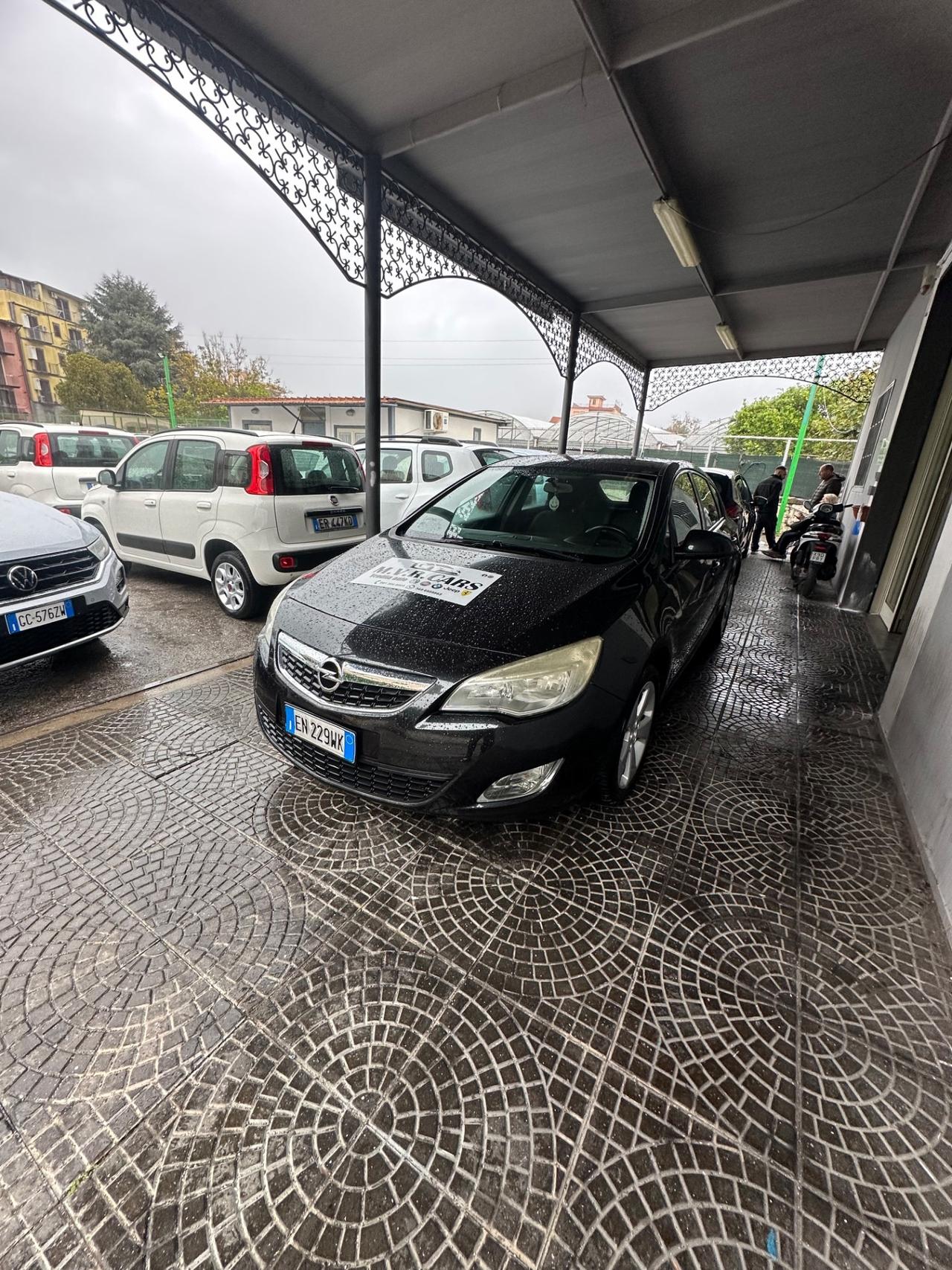 Opel Astra 1.4 Turbo 140CV 5 porte GPL Tech Cosmo