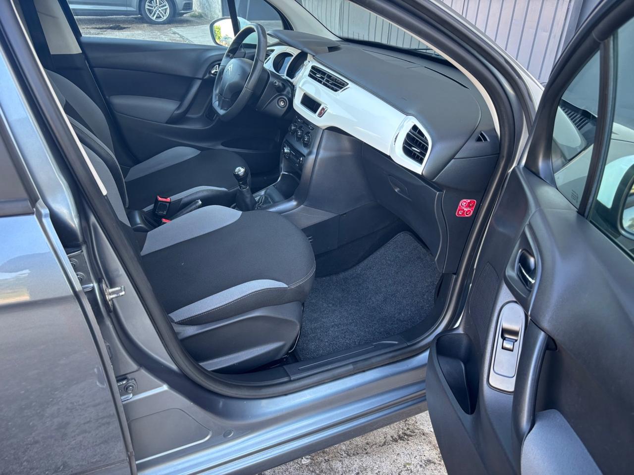 Citroen C3 1.1 benzina. Neopatentati. Garanzia