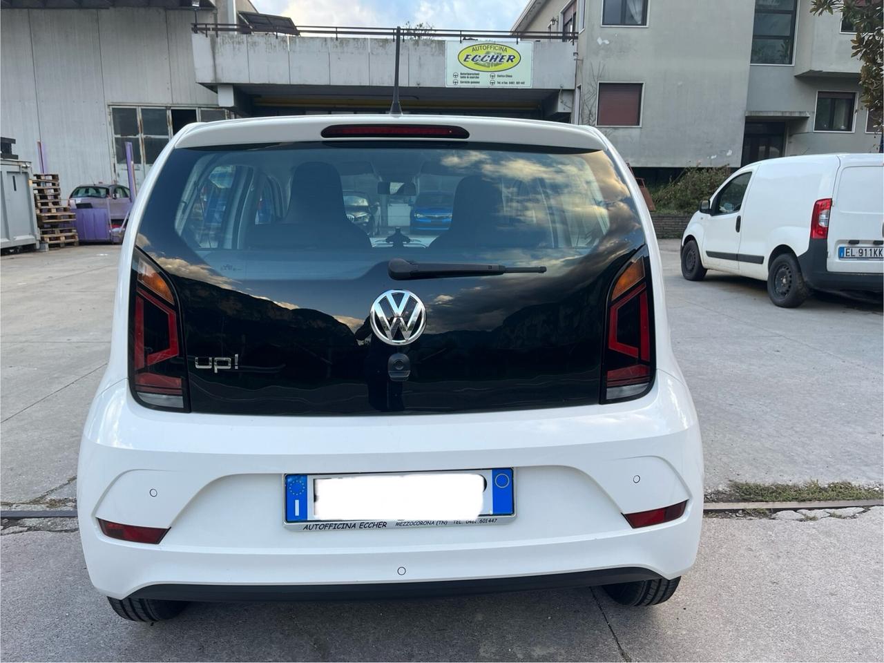 Volkswagen up! 1.0 5p. move up!