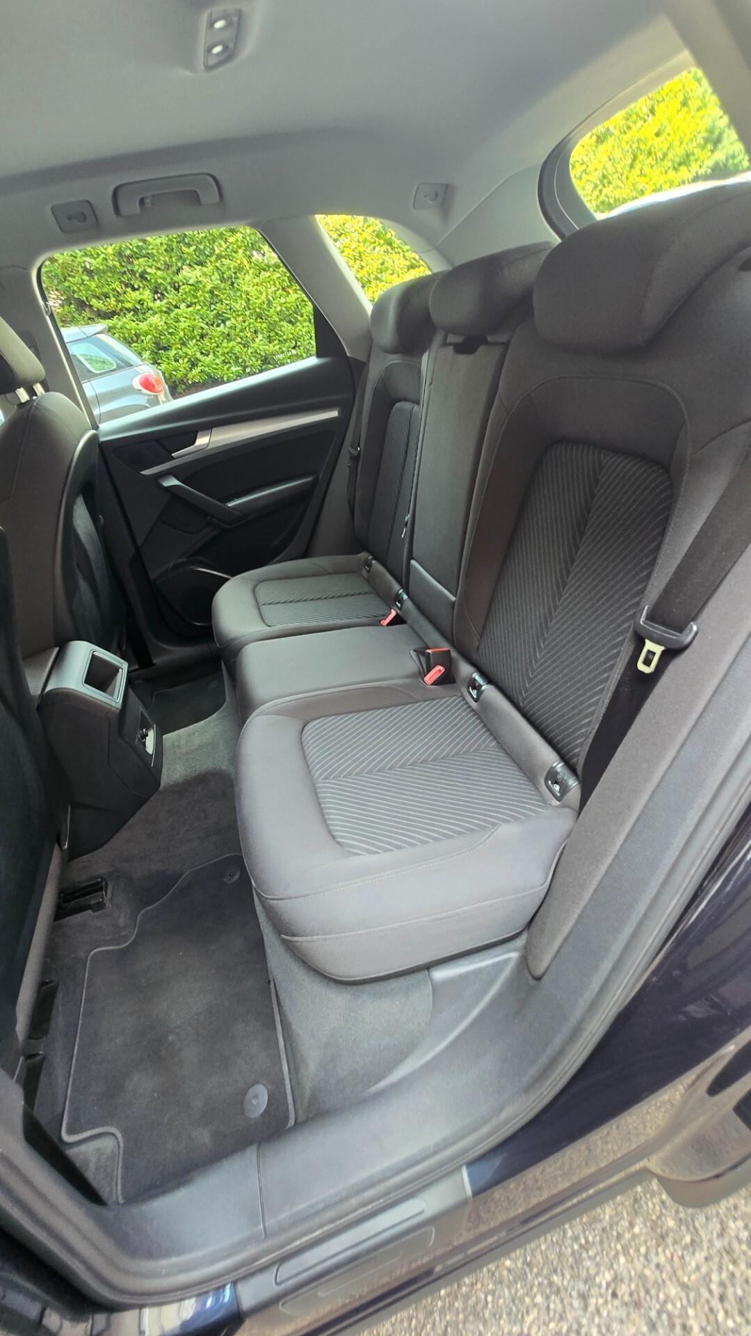 Audi Q5 35 TDI quattro S tronic Business
