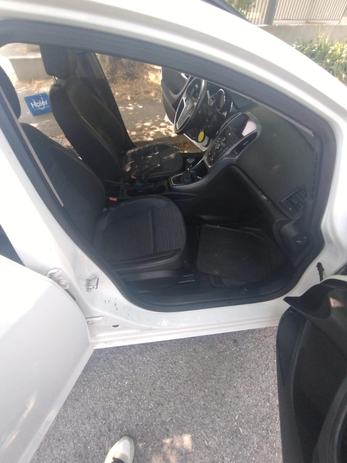 Opel Astra 1.4 Turbo 140CV Sports Tourer GPL Tech Cosmo