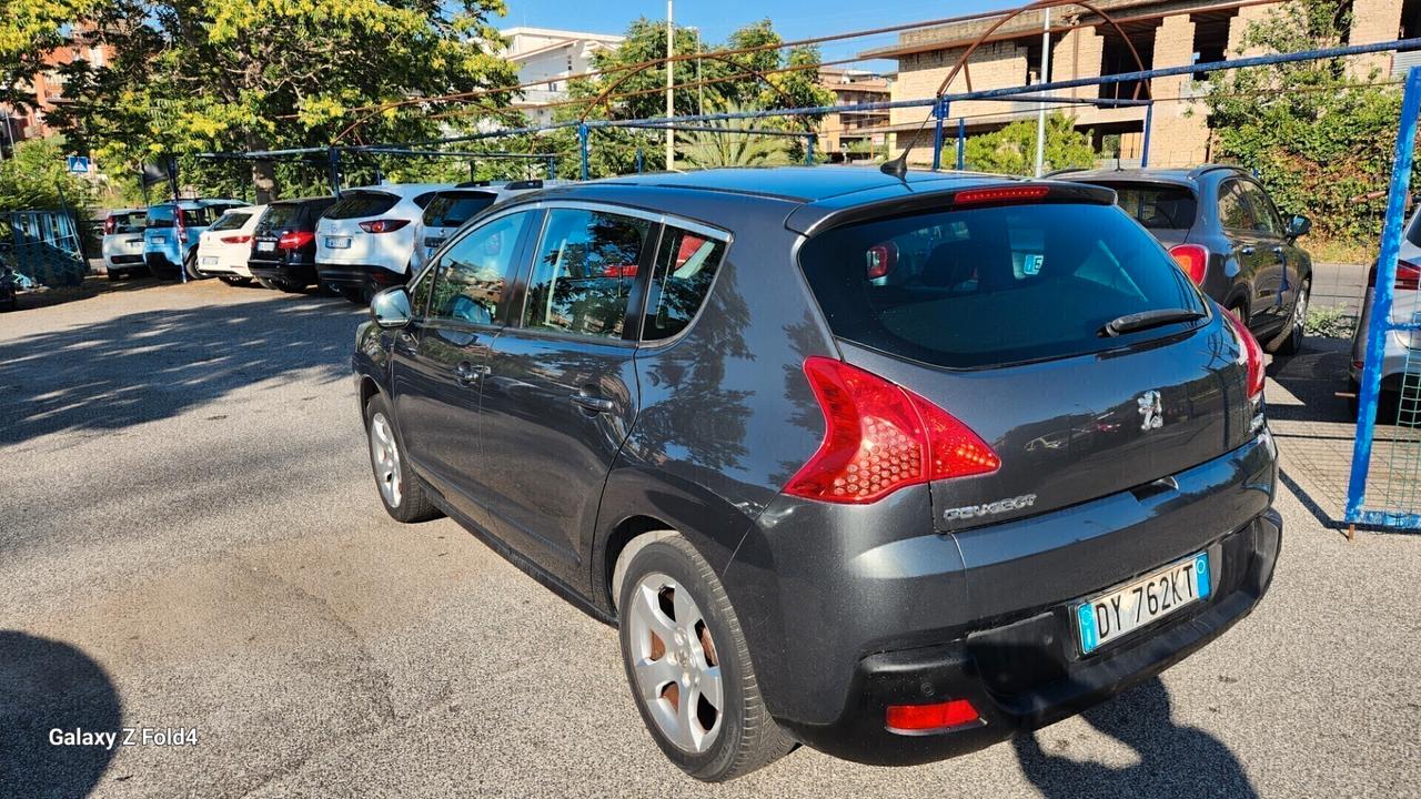 Peugeot 3008 1.6 HDi 110CV Premium