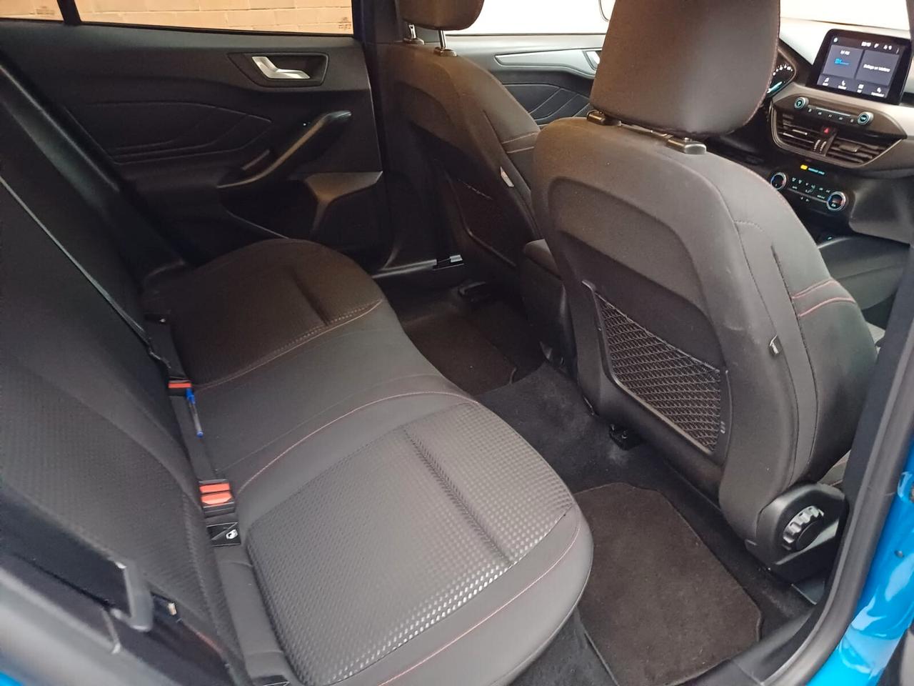 Ford Focus 1.0 EcoBoost Hybrid 125 CV Powershift 5p. ST-Line