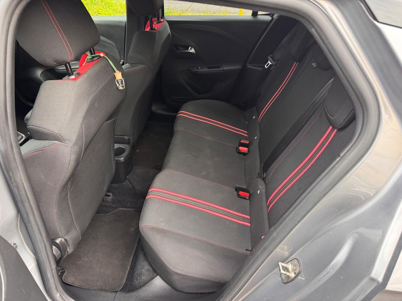 Opel Corsa 1.2 100 CV GS Line neopaten garanzia 12 mesi