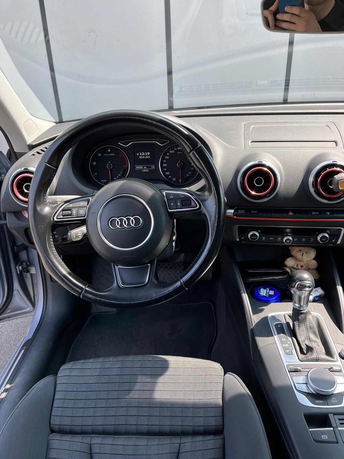 Audi A3 SPB 2.0 TDI S tronic