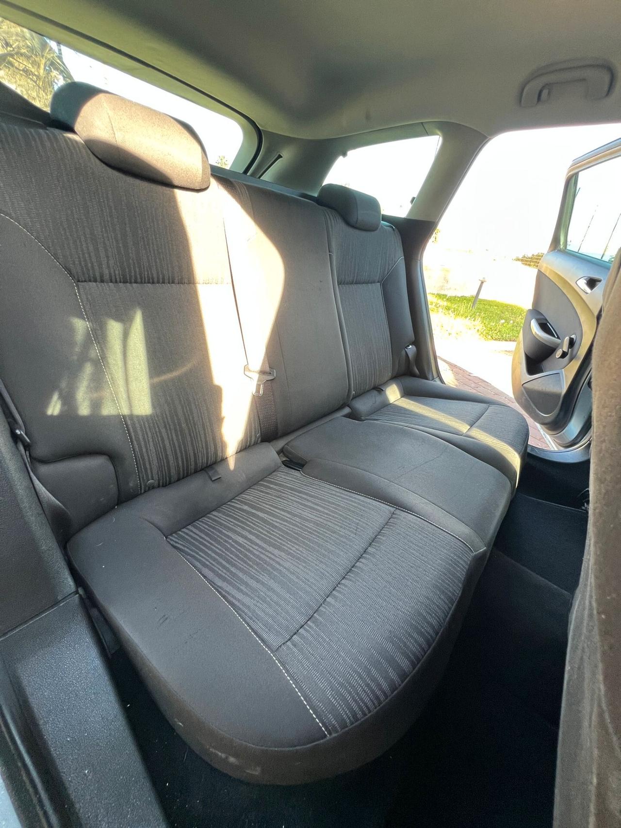 Opel Astra 1.7 CDTI 110CV Sports Tourer Cosmo Fleet