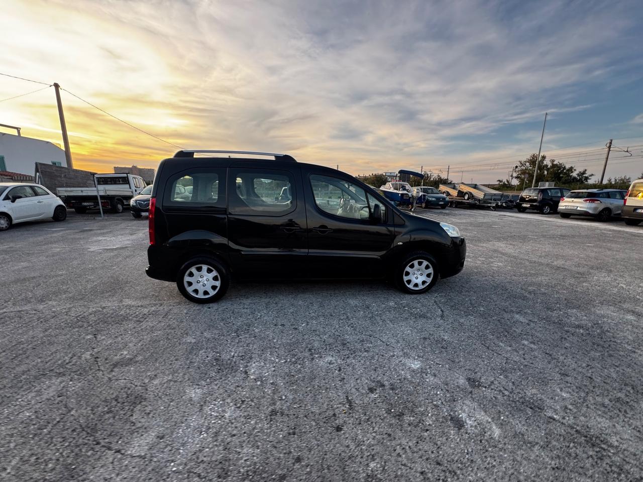 Peugeot Partner Tepee 1.6 HDi 112CV Outdoor