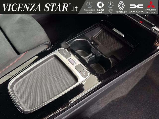 MERCEDES-BENZ A 220 d AMG ADVANCED PREMIUM