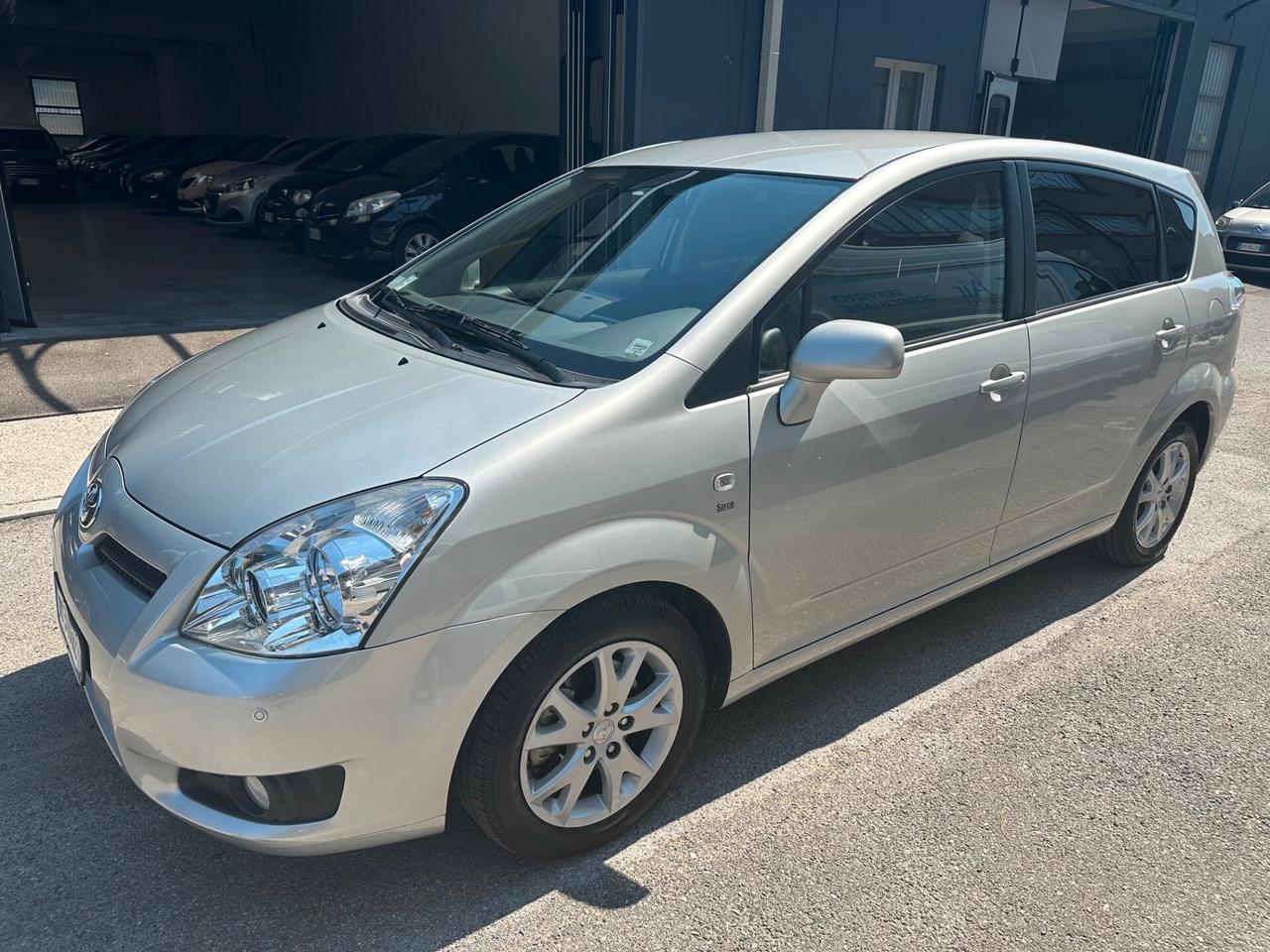Toyota Corolla Verso 1.8 16V MMT MY'08 7pti
