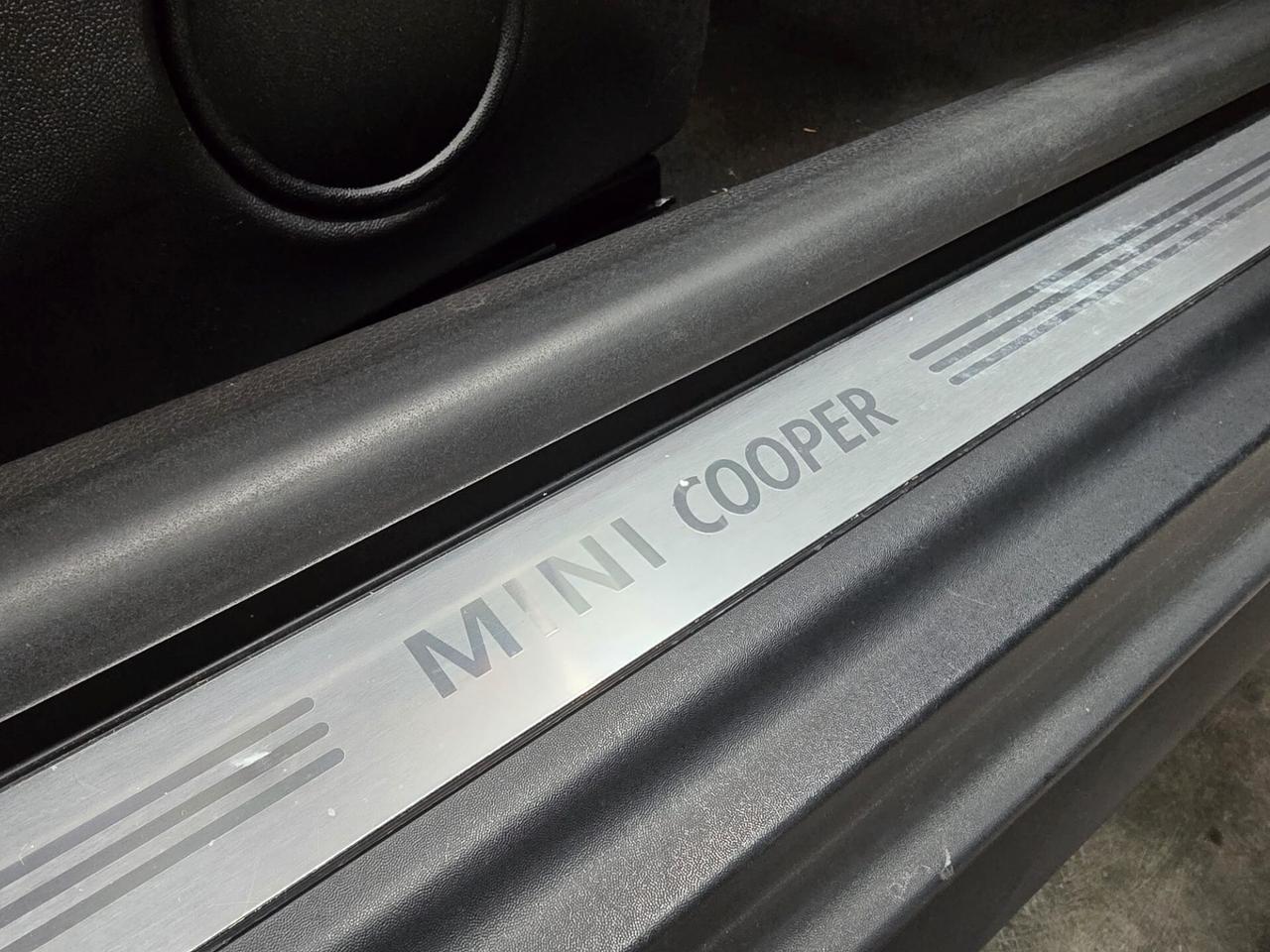 Mini Cooper D Clubman 1600d 111cv