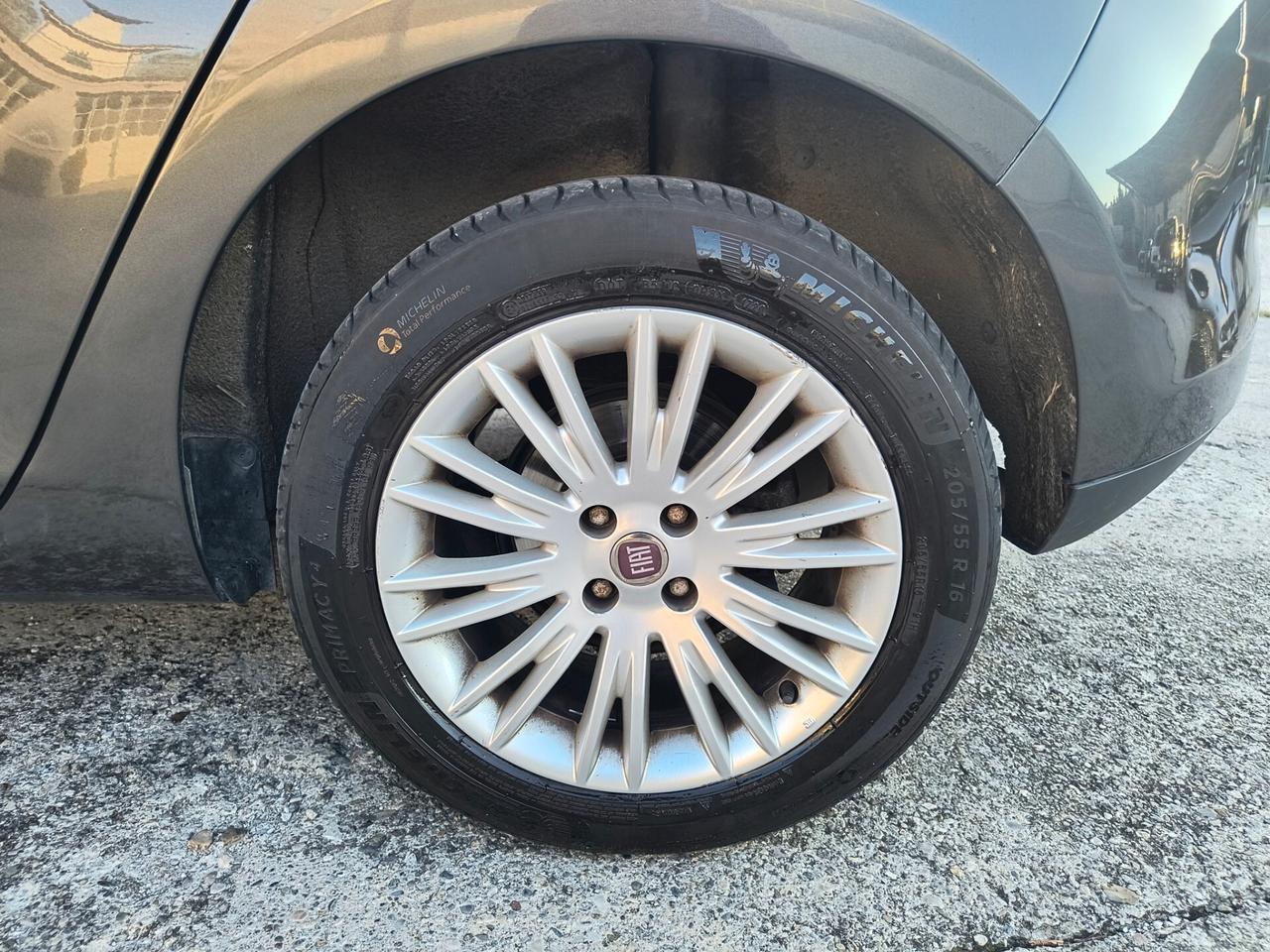 Fiat Bravo 1.6 MJT 105 CV *OK NEOPATENTATI*