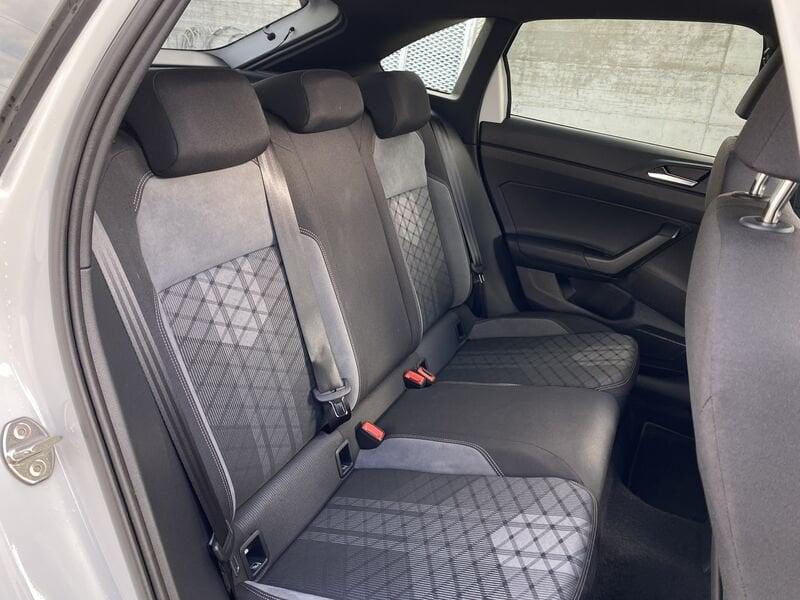 Volkswagen Taigo R-Line 1.0 TSI 115CV Tetto